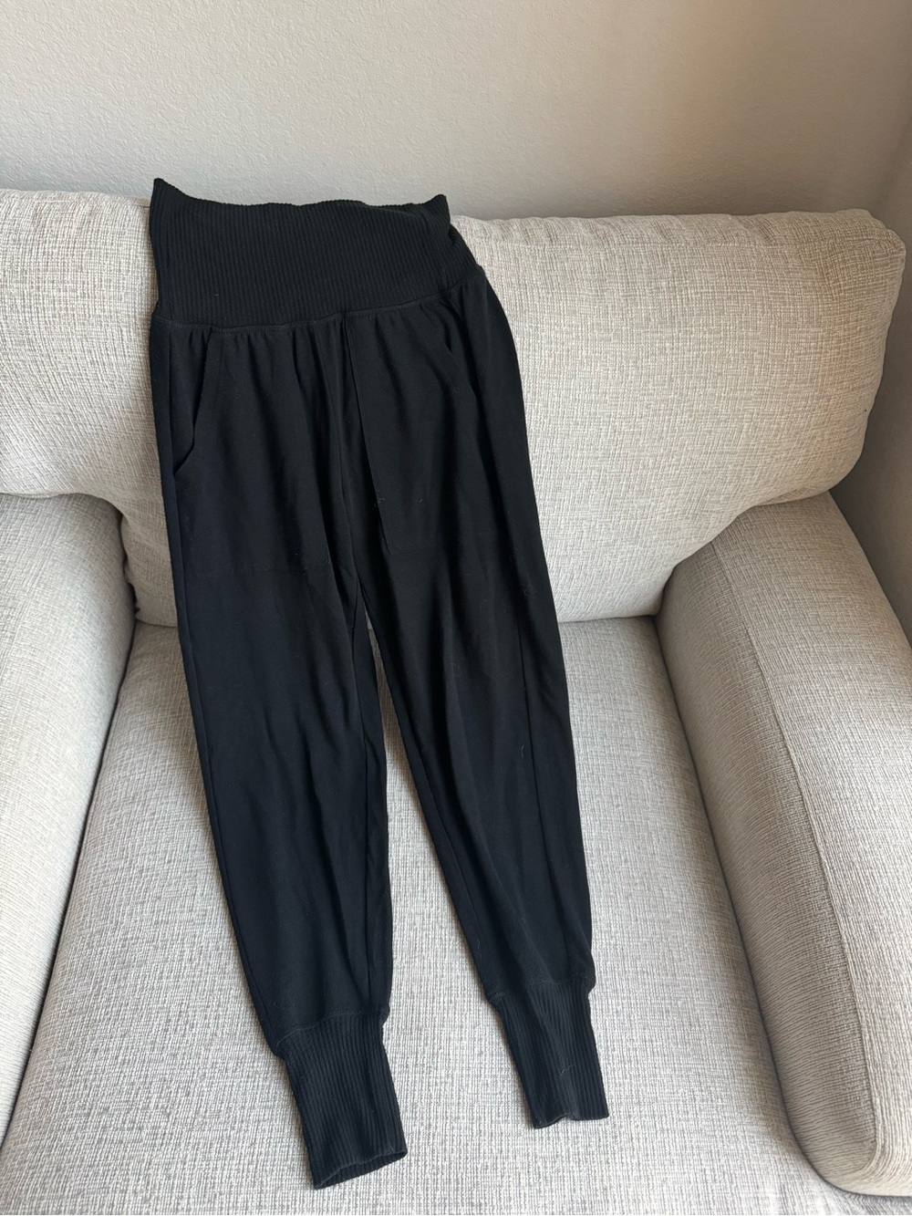 aerie soft Black High-Waist Ribbed Foldover Jogger lounge Pants